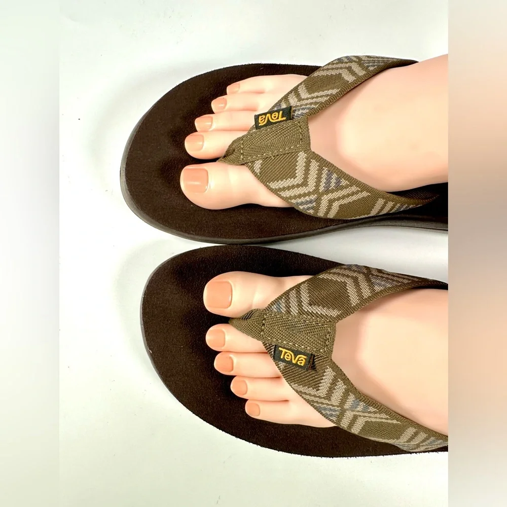 Teva Men’s Voya Brown Flip - Picture 2 of 10